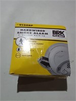 Brk Hardwired Smoke Alarm W/ Battery Back-up