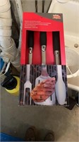 Barbecue tool set
