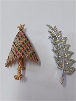 Corocraft Christmas Tree Brooch - Missing Two