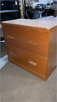 Woode 2 drawer filing cabinet