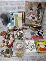 E1) CHRISTMAS LOT, CARDS, CASSETTES, ORNAMENTS,