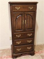 Ethan Allen Georgian Court Lingerie Chest, 2/5