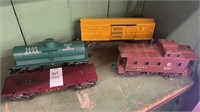 Vintage train cars- Lionel (2) & Erie & C.s.o.x.-