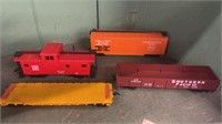 Train cars- variety - lot of 4