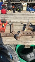Tractor hitch mount