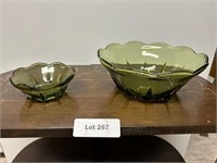 Green Glass Decorative Bowl Set