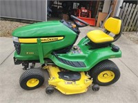 2011  John Deere  X324  ridding lawn mower 22 hp