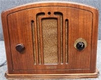 Antique Philco Tube Radio