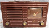 Vintage Trav-Ler 5301 Tube Radio