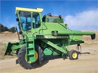 1977 John Deere 4400 Combine w/3-Heads