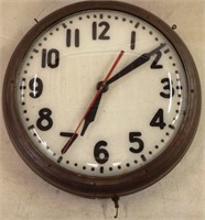 Vintage GE Model 1L-1215 Electric Wall Clock