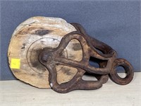 Wooden Pulley