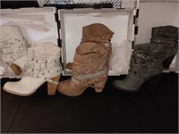 3 pair of women's bling boots new in box not