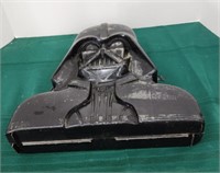 Star Wars figure carrying case with figures