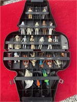 Star Wars figurines and carrying case