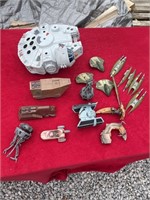 Star Wars ships and miscellaneous accessories