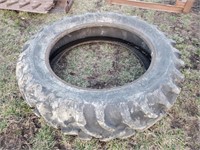 Kelly -S. 4.9 - 38 Tractor Tire