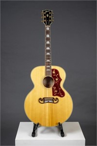 Gibson SJ-200 S#01577017 w/ case