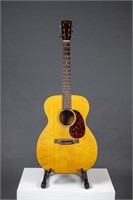 Martin 000-18 with paperwork S#186282 with origina