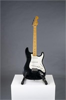 Fender Stratocaster S#MN5192588 w/ tweed hard