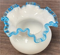 5" Fenton crimped blue bowl/vase