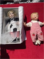Two collectors dolls