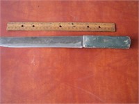 Sharp-Butcher knife no markings