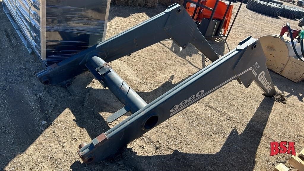 2002 Q980 Loader Arms