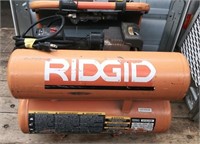 Ridgid 4.5 Gallon Air Compressor - works