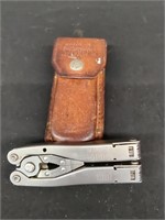 Schrade Multi Tool Knife in Case