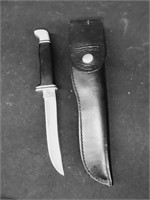 Buck Fixed Blade Knife with Sheath