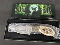 Maxam Wildlife Collection Knife in Tin