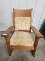 Wooden Rocking Chair with Cushioned Seat