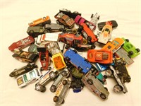 Over 40 Matchboxes, Hot Wheels and other cars.