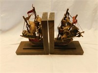 Pair of model ship book ends.