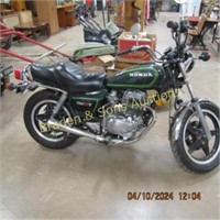 USED 1980 HONDA CM400T MOTORCYCLE WITH