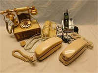 Another lot of vintage phones