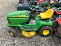 John Deere LT155