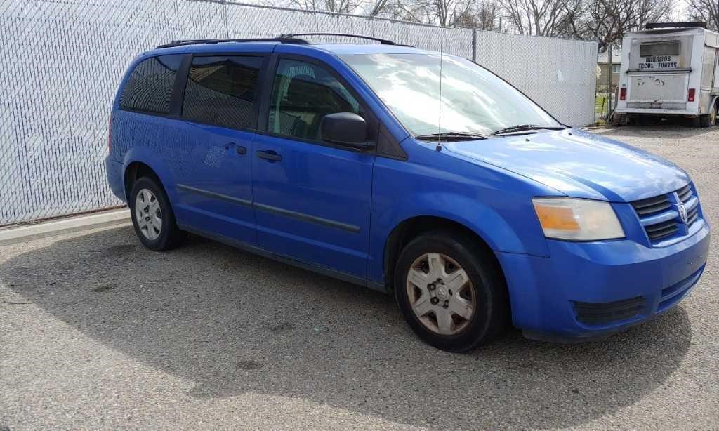 2008 Grand Dodge Caravan- Runs/Drives