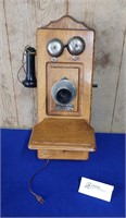The Elliott Telephone Co. Antique Telephone