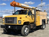 (BD) 2002 GMC C7500 Bucket Truck