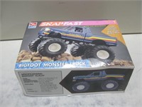 New AMT Snap Fast Bigfoot Monster Truck Model