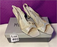 Metaphor Sonja Gold Shoes Size 7.5