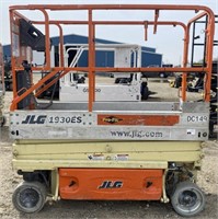 (DX) 2004 JLG 1930ES Scissor Lift