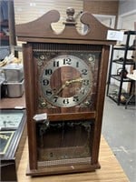 Royal Time Line Vintage Clock