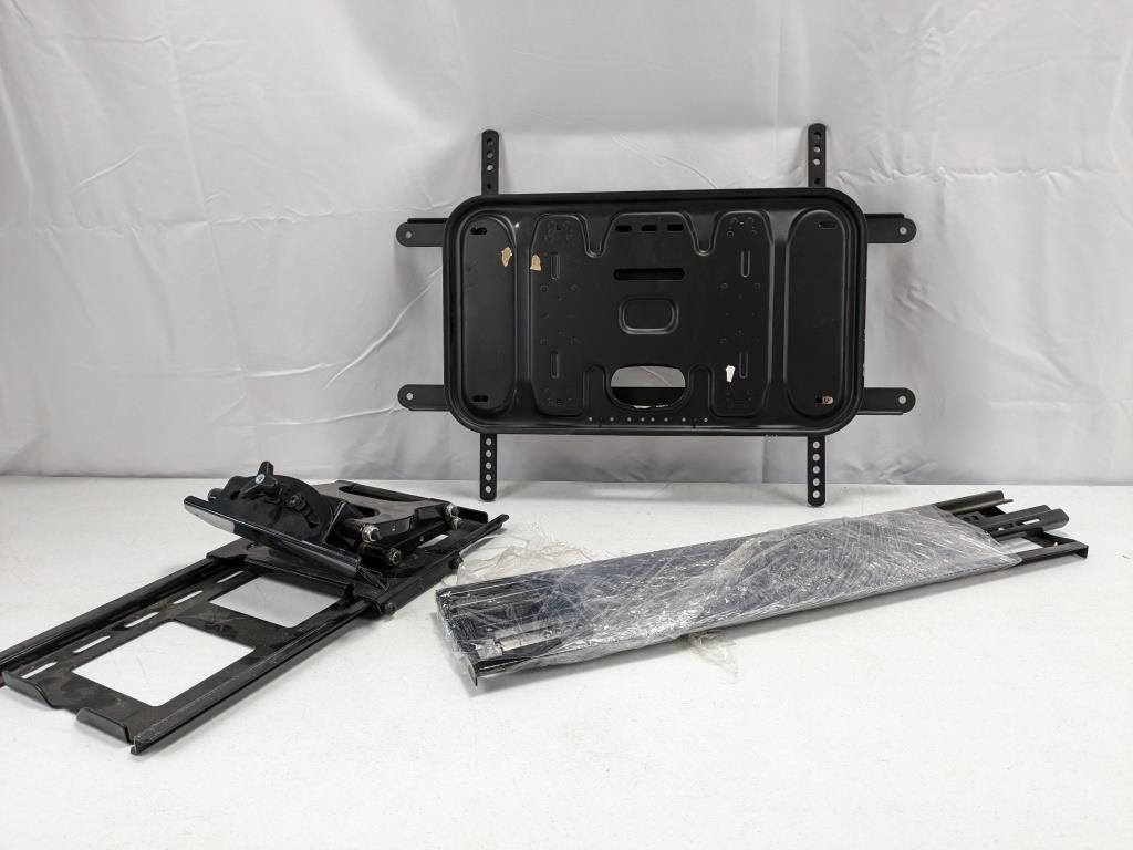 Tilt and Turn Wall mounted TV Bracket