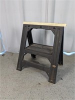 (1) Foldable Sawhorse