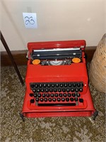 Olivetti Valentine typewriter with case looks new