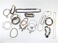Pandora Necklace, Pearls, Costume Jewellery