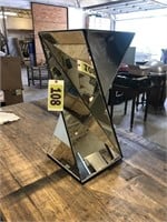 Howard Elliot t Collection mirrored Z table/stand